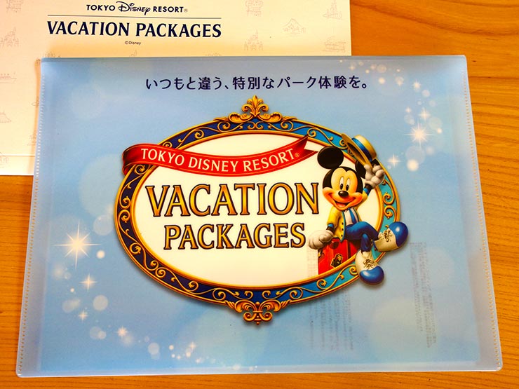 東京ディズニーランド ディズニー クリスマス ストーリーズ をバケーションパッケージ専用鑑賞席プラザガーデンから鑑賞してきました