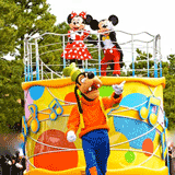 【最新情報】ディズニーランド「ジャンボリミッキー！」が2回公演に！場所取りはこの…