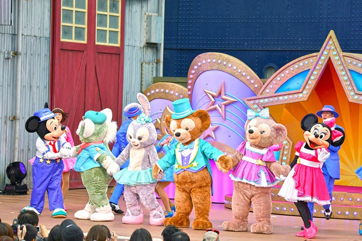 ディズニーシーの癒しキャラ 現在6番目のキャラクターまで登場 ダッフィー フレンズの紹介 ディズニーリアル ディズニーシーの癒しキャラ 現在6番目のキャラクターまで登場 ダッフィー フレンズの紹介 ディズニーリアル